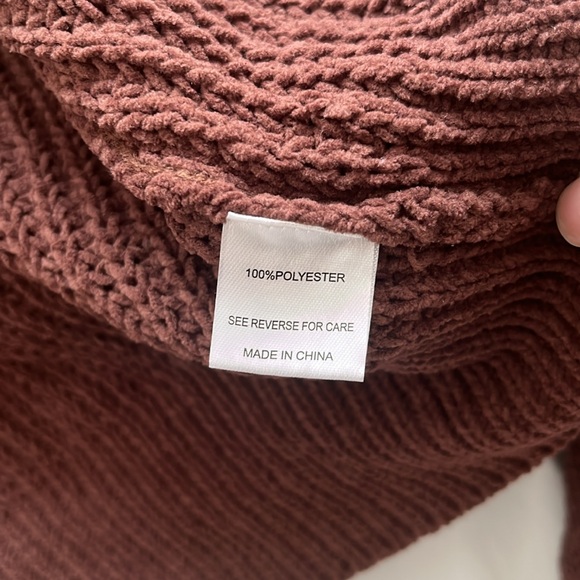 Fringe button up cardigan 😍😍😍 warm cottagecore fall (Bundle 2 save) - Picture 3 of 4